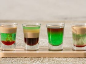Green Tea Shot With Sour Mix: What It Is and How to Balance It