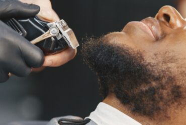Beard Neckline Guide: How to Shape It Without Going Too High