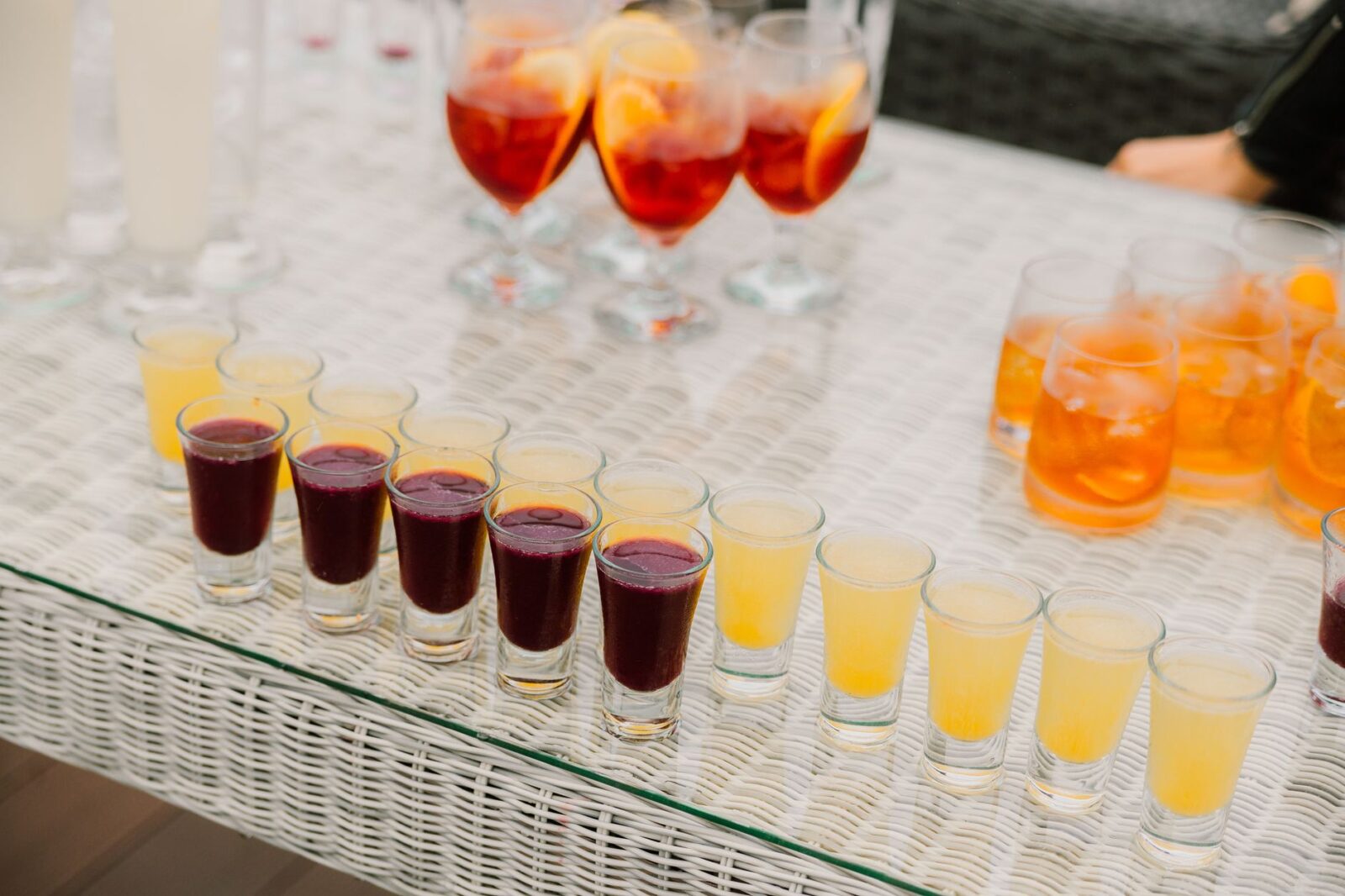 Party Drinks With Sour Mix: Batch Cocktail Tips That Stay Balanced